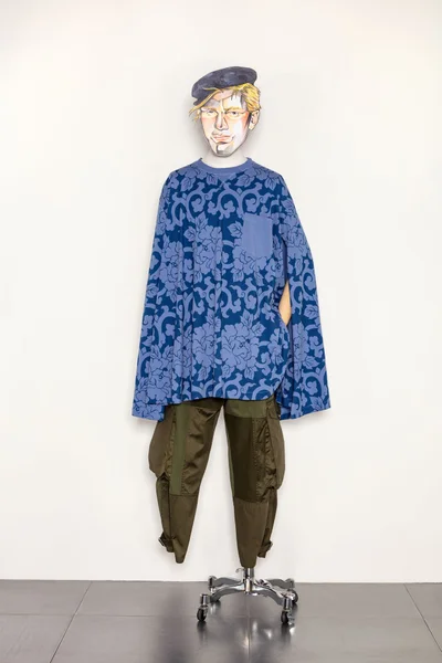 Look 23